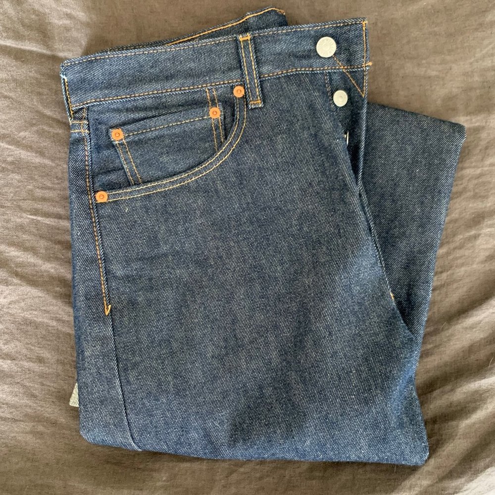 Levi's 501 Dark Rinse Wash Jeans